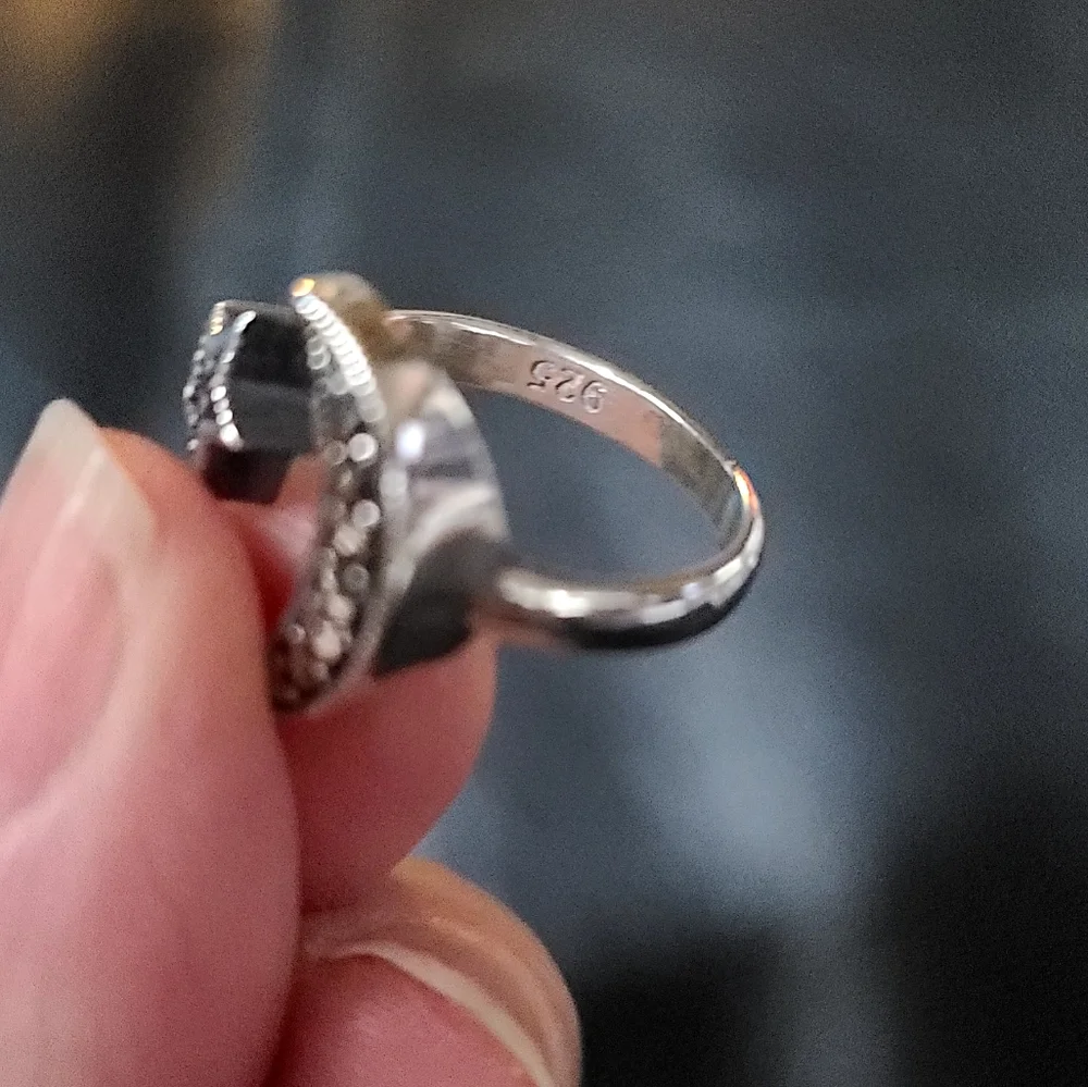 Ruby & Marcasite GORGEOUS sterling moon 🌙 & Star ring sz8 adjustable - Picture 6 of 7